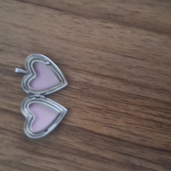 Vtg Sterling Silver Heart Locked Etched Cross Pendant 1” - Picture 3 of 5